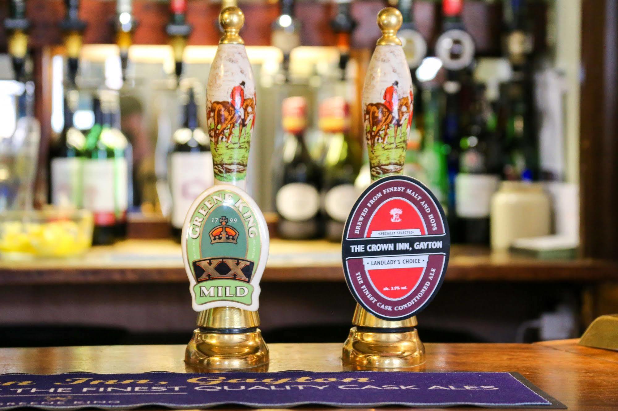 The Crown Inn Gayton  Dış mekan fotoğraf